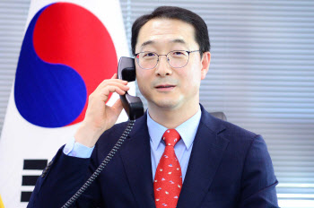 한일 북핵대표 첫 전화협의…北코로나상황 등 평가 공유