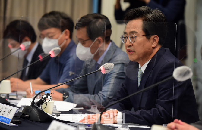 관훈토론회, '모두발언하는 김동연'                                                                                                                                                       