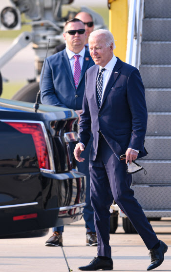 조 바이든 미 대통령, '오산 미 공군기지 도착'