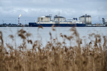 노르웨이 대형 LNG공장 재가동…에너지 위기 속 희소식