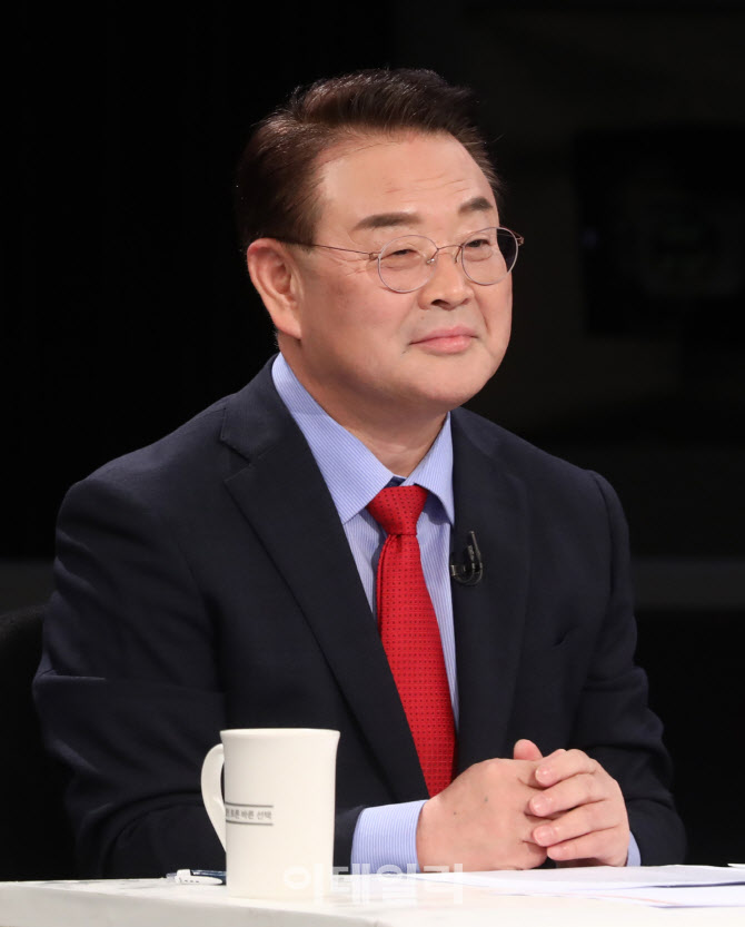 토론회 참석한 조전혁 서울시교육감 후보                                                                                                                                                            