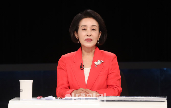 서울시교육감선거 후보자 토론회 참석한 박선영 후보                                                                                                                                                 
