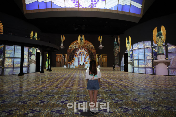 빛의 시어터 개관                                                                                                                                                                                  