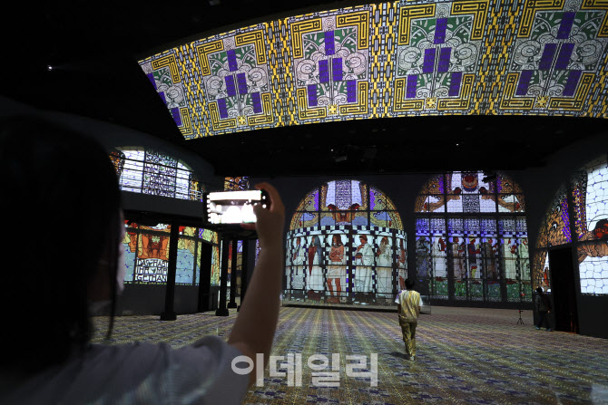 빠져드는 명작들                                                                                                                                                                                   