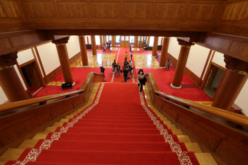 청와대 내부 계단