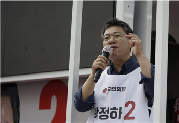 국힘 후보도 "박지현 안타깝다"…민주당 비판