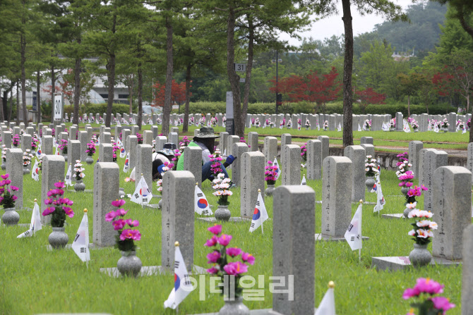 '하루 앞으로 다가온 6.25'                                                                                                                                                               