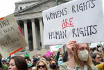 미 대법원, 낙태권 인정 판결 49년 만에 뒤집었다