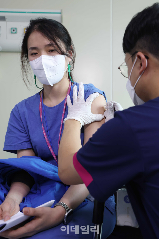 원숭이두창 대응 백신 접종                                                                                                                                                                         