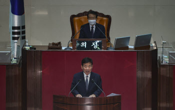 김진표, '21대 국회 후반기 국회의장에 선출'