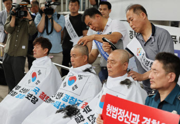 "30년 경찰 신뢰 잃을 것"…일선 경찰관들 경찰위에 성토