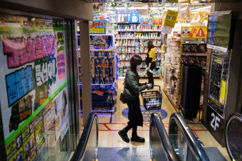 日슈퍼마켓서 판매하는 주요 품목 62%가 가격인상