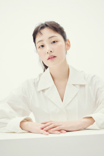 '파친코' 김민하, 하이트진로음료 '블랙보리' 새 모델