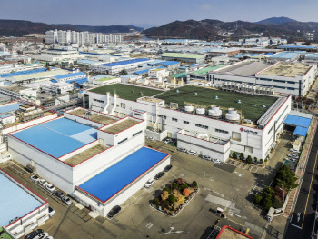 LG이노텍, 구미 공장에 1.4조 투자…기판·광학사업 속도 올린다