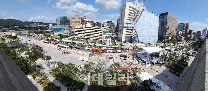  광화문광장 개장                                                                                                                                                                                  