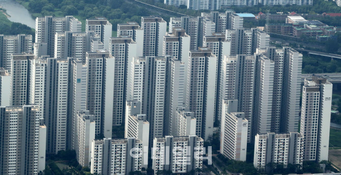 얼어붙은 아파트 매매수요, ‘바닥권’ 향해 가나                                                                                                                                                    