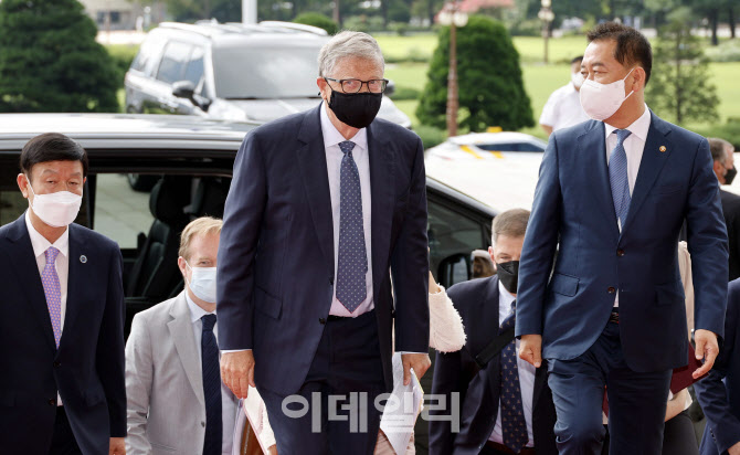'국회 도착한 빌 게이츠'                                                                                                                                                                 