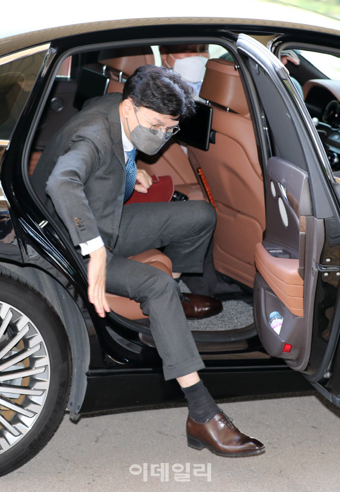 법무부 도착한 한동훈 장관                                                                                                                                                                         
