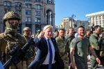 퇴임 앞둔 英 총리, 우크라 방문…850억 규모 군사지원 약속