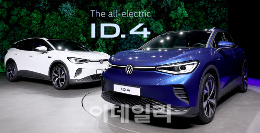 폭스바겐, 첫 순수 전기SUV 'ID.4'출시…"보조금 받으면 4000만원대" - Vimarsana News