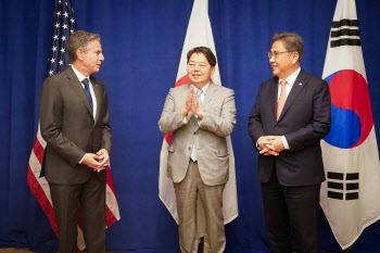 한미일 외교장관 회담…"北 핵실험 시 단호한 대응"