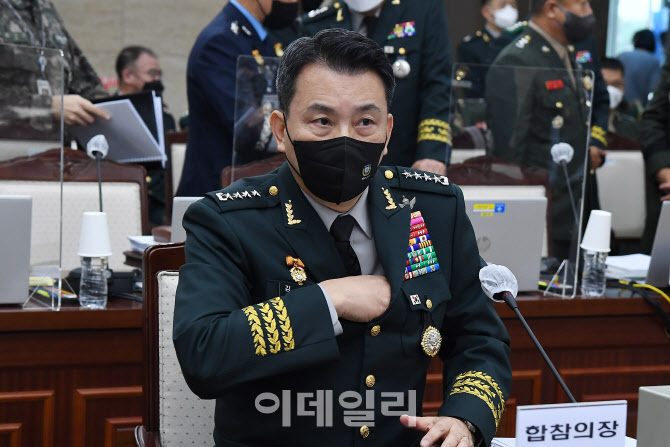 국감 나온 김승겸 합동참모본부 의장                                                                                                                                                                