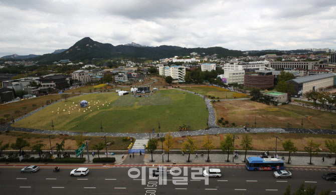 송현동 부지, 110년만에 개방                                                                                                                                                                       