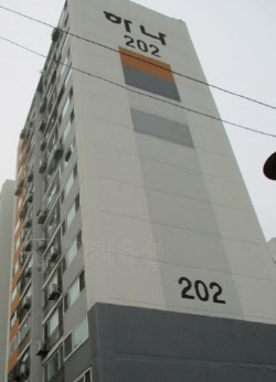 서울아파트 18건 중 3건 낙찰..평균 응찰자 1.7명[경매브리핑]