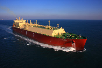 삼성重 “한국가스공사, LNG선 선적시험 지연…손실 발생 ‘부당’”