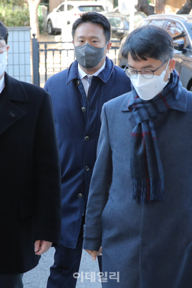 '테라·루나' 공동창업자인 신현성, 영장실질심사                                                                                                                                          