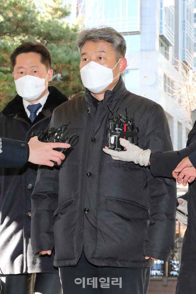 구속 기로에 놓인 김진호 전 용산서 정보과장                                                                                                                                                        