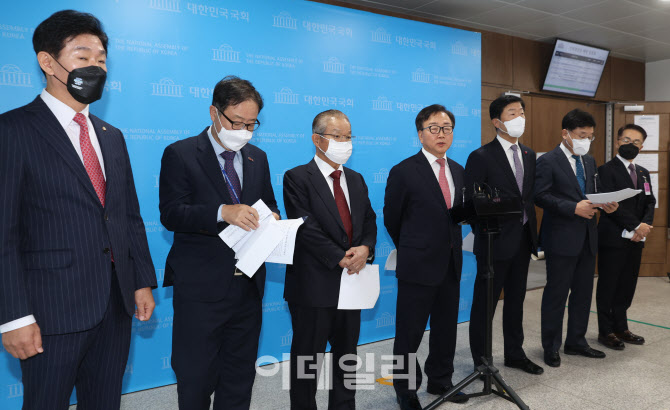 경제6단체, '노란봉투법 심의 중단해야'                                                                                                                                                   