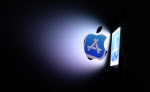 애플, 챗GPT가 이메일 써주는 기능 승인 거부…이유는?