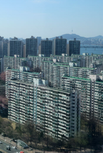 월세 고공행진에 '다시 전세로'…전세 거래량 한달새 1200건 ↑