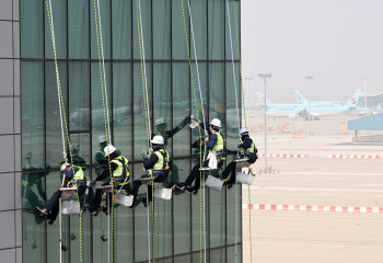 인천공항, 새봄맞이 새단장