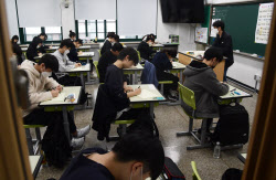 [포토] 2024 수능 모의고사                                                                                                                                                                               