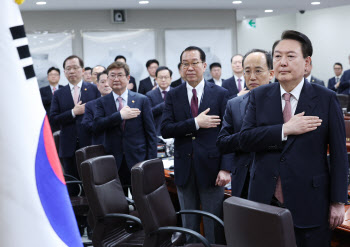 尹대통령 지지율 34%…한주 만에 반등[한국갤럽]