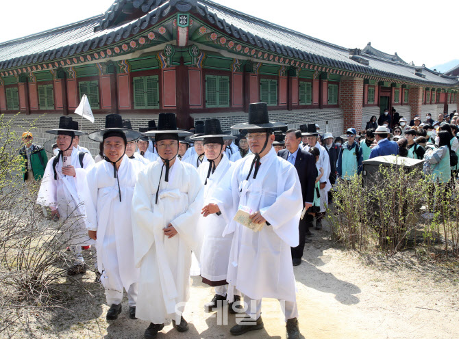  퇴계 선생의 귀향길                                                                                                                                                                               