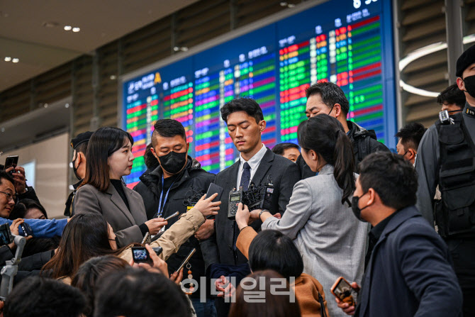 전두환 손자 전우원씨, "마약투약 인정…5·18 유가족에 사과"                                                                                                                              
