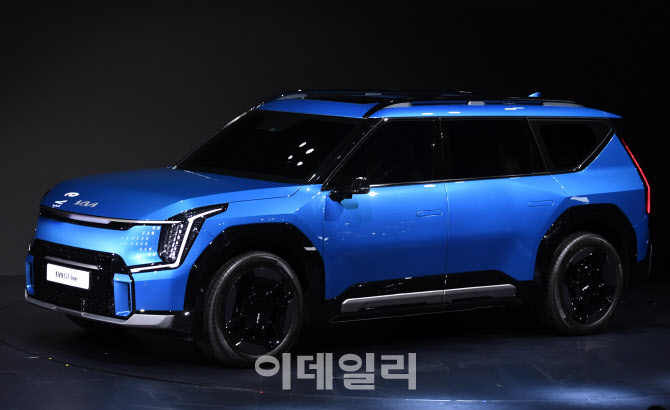 기아, 플래그십 전기SUV 'EV9' 첫 공개                                                                                                                                                    