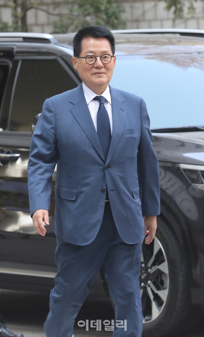  박지원 전 국정원장, 서울중앙지법 출석                                                                                                                                                            
