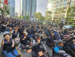 “경찰청장 파면하라”…경찰청 둘러싼 3000명 건설노조