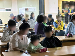 “대피하라”경계 경보, 북한 발사체로 백령도 주민들 긴급 대피                                                                                                                                            