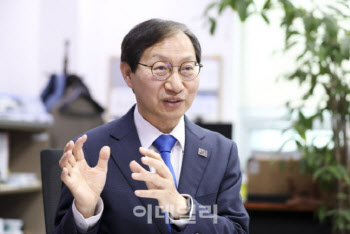 김성주 의원 "尹거짓말, 추가 지정 없는 금융중심지 규탄"