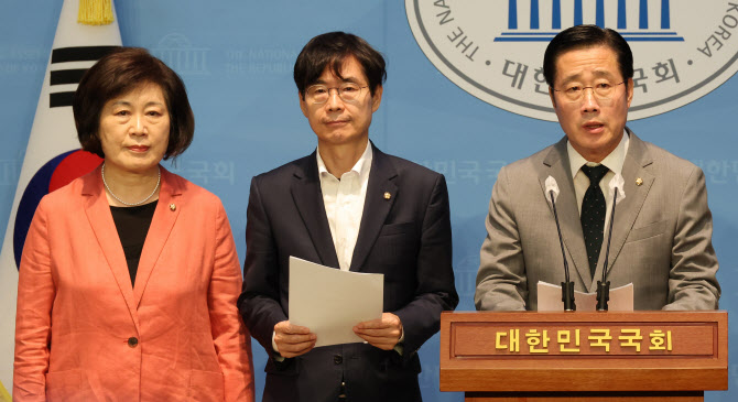 與교육위원 "김남국, 교육위 보임 부적절…불법과 편법 가르칠 수 없어"