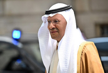 '까칠한 사우디 왕자'…독자적 석유 감산 나선 배경은?