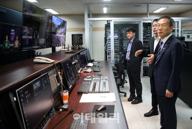  방송 콘텐츠 제작                                                                                                                                                                                 