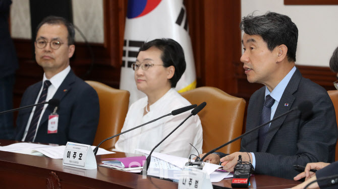 발언하는 이주호 사회부총리                                                                                                                                                                        