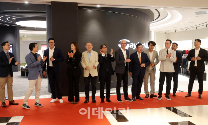  테일러메이드 플래그십 스토어 IFC에 오픈                                                                                                                                                          