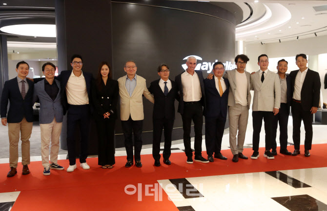  테일러메이드 플래그십 스토어 오픈식                                                                                                                                                              